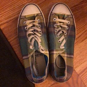 Plaid Converse